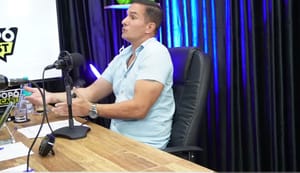 "NÃO SOU PASSARINHO PRA MORRER SEM REAGIR": SARGENTO AMEAÇA REVELAR TUDO O QUE TEM NO CELULAR!